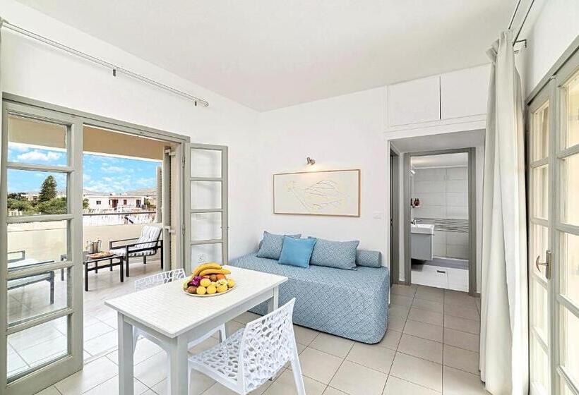 Люкс Вид на Сад, Elounda Garden Suites Heated Pool