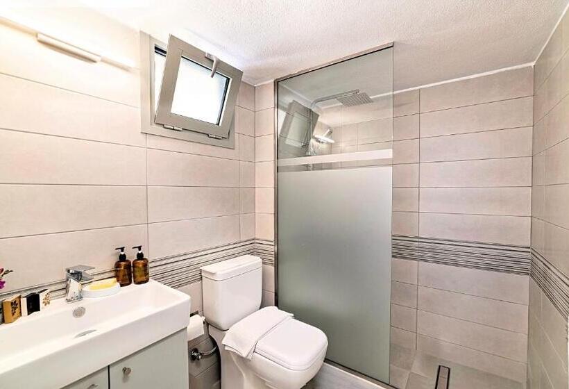 スタンダードインサイドビュールーム, Elounda Garden Suites Heated Pool