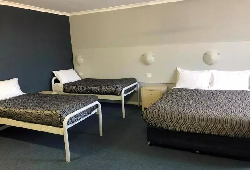 スタンダード４人部屋, Flinders Motel