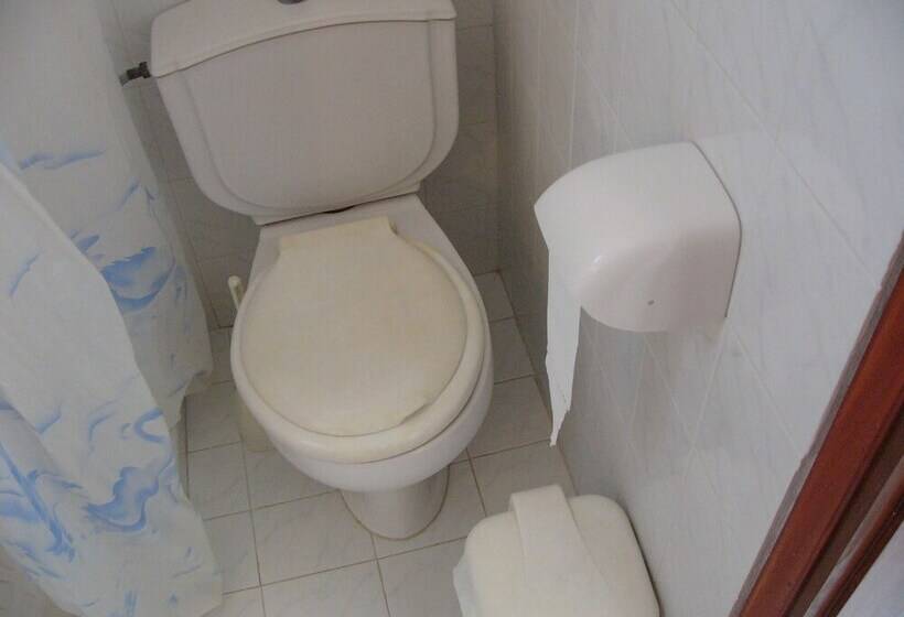 标准间带游泳池, Helgas Paradise