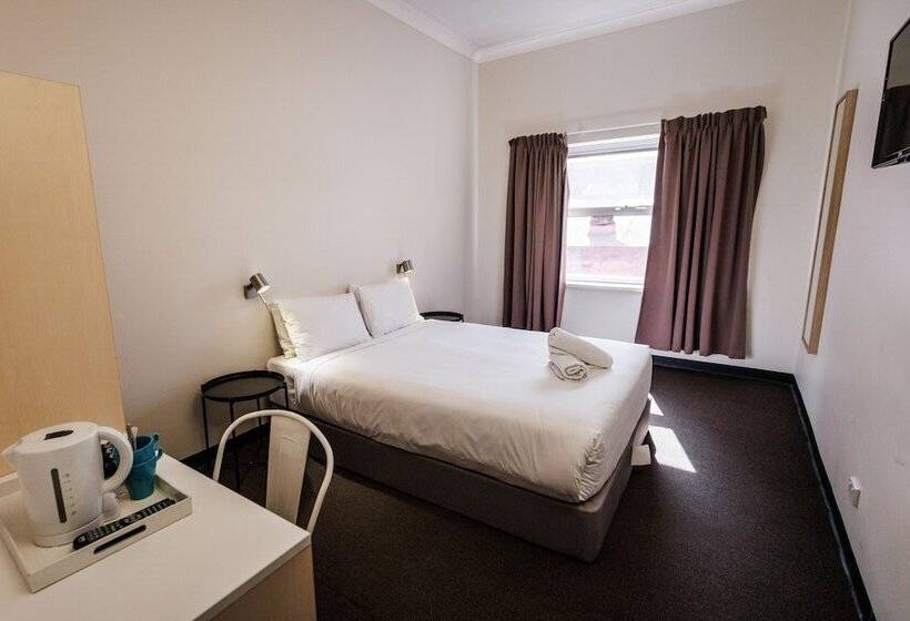 스탠다드 룸 퀸사이즈 침대, Yha Adelaide Central