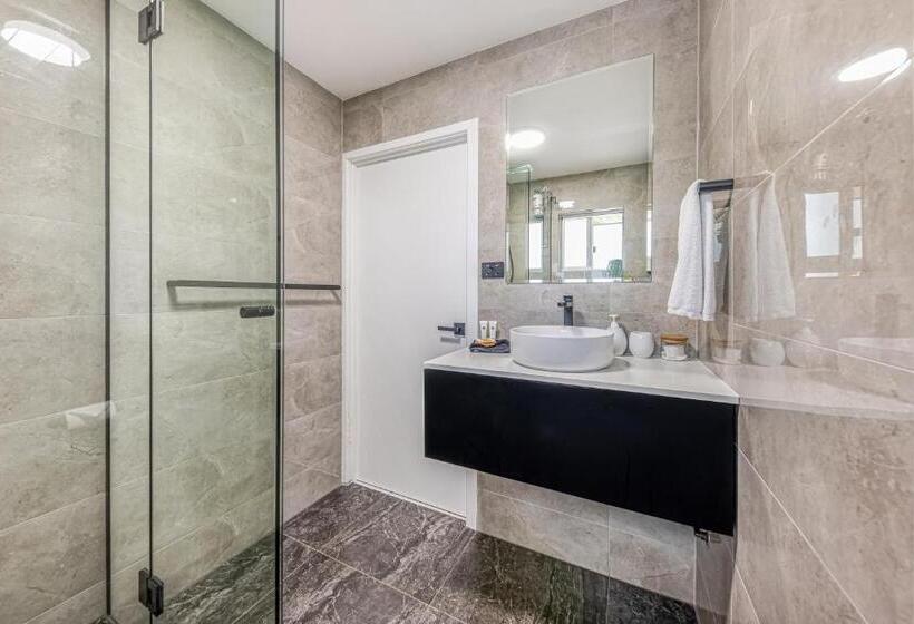 آپارتمان 1 خوابه اینتریور, Beachcomber Peregian Beach