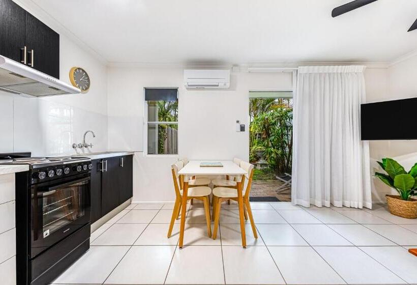 آپارتمان 1 خوابه با چشمانداز باغ, Beachcomber Peregian Beach