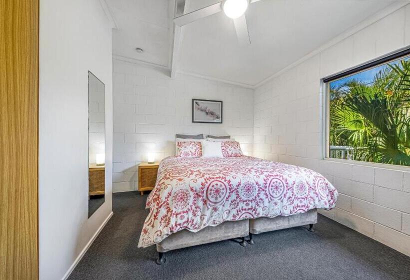 سوئیت با بالکن, Beachcomber Peregian Beach