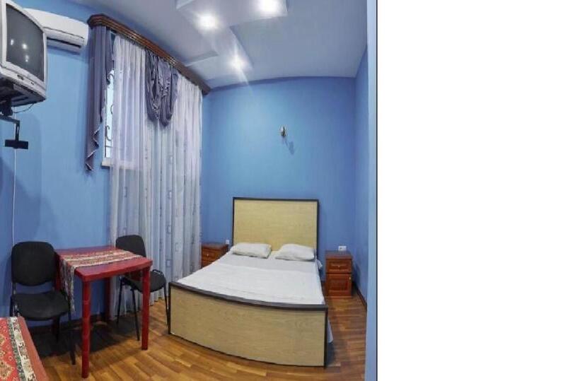 이코노미 룸, New Bella