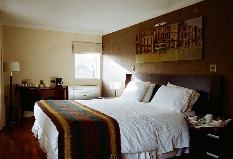 חדר אקזקיוטיב, Cassinetta