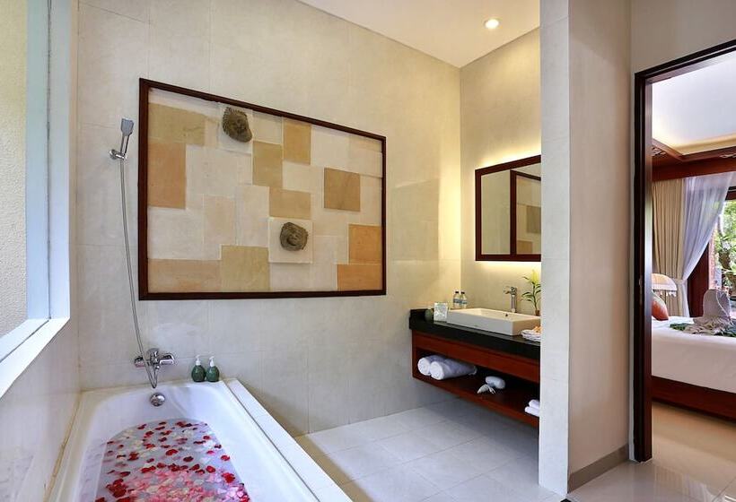 غرفة ديلوكس مطلة على حمام السباحة, Awatara Boutique Resort Ubud