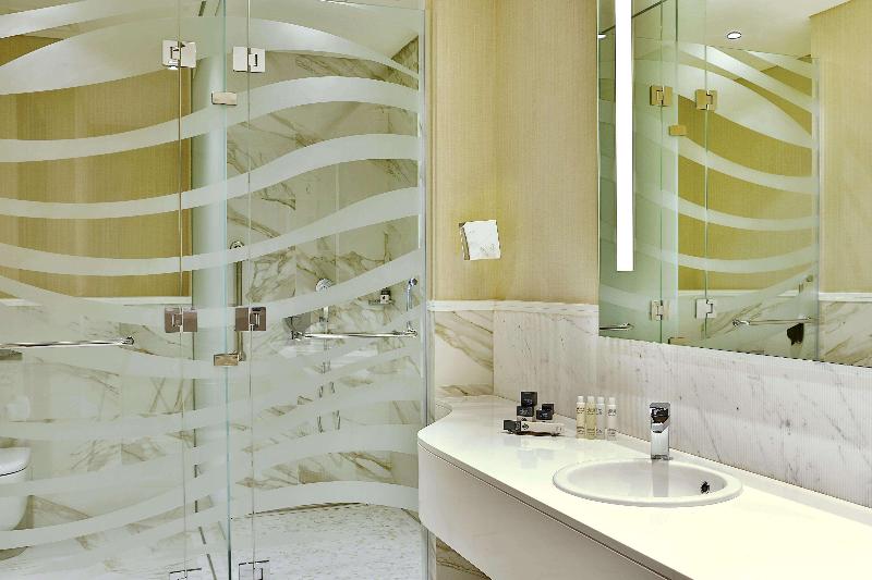 اتاق استاندارد با تخت بزرگ, Doubletree By Hilton Hotel Doha Old Town