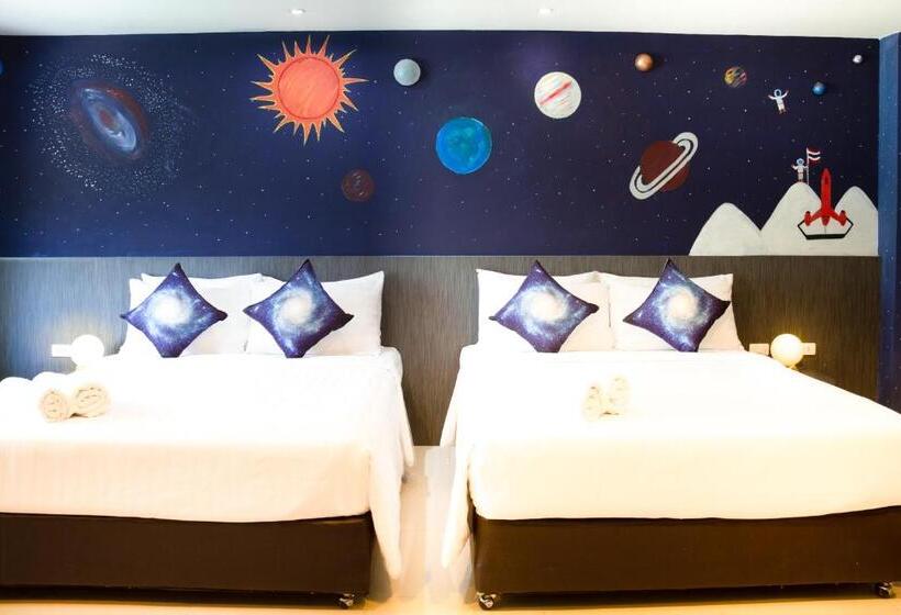 家庭房带泳池, Fx Hotel Pattaya