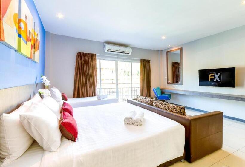 高级三人间, Fx Hotel Pattaya