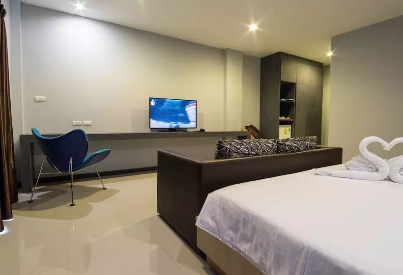 プレミアムトリプルルーム, Fx Hotel Pattaya