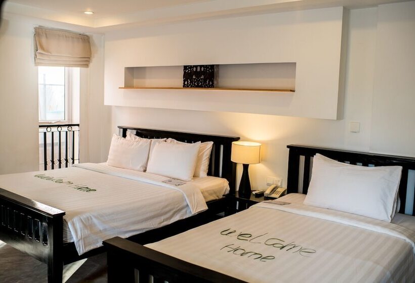 اتاق سوپریور, G&z Urban