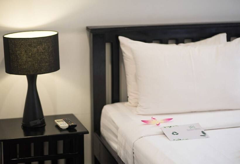 اتاق سوپریور, G&z Urban