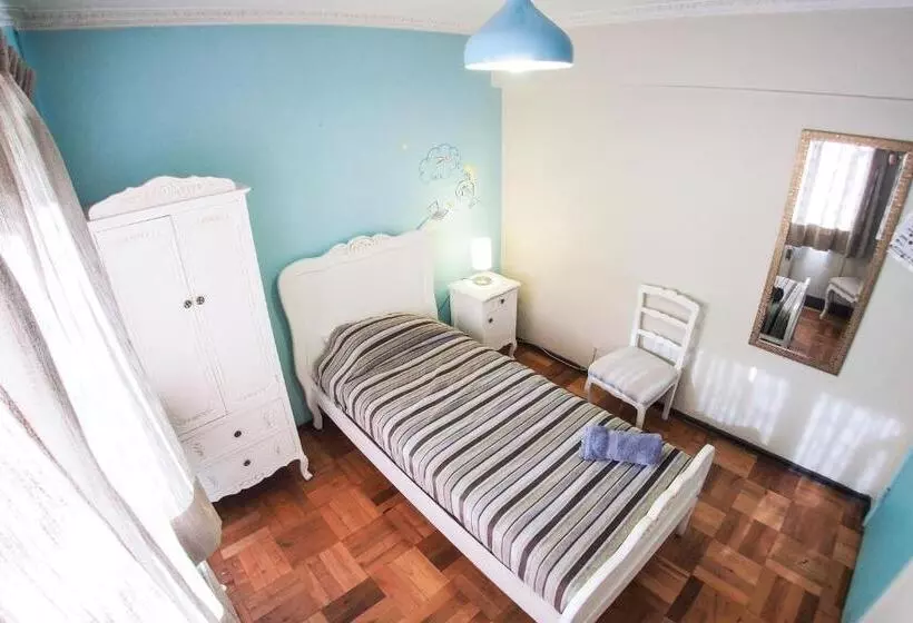 Standard Single Room Shared Bathroom