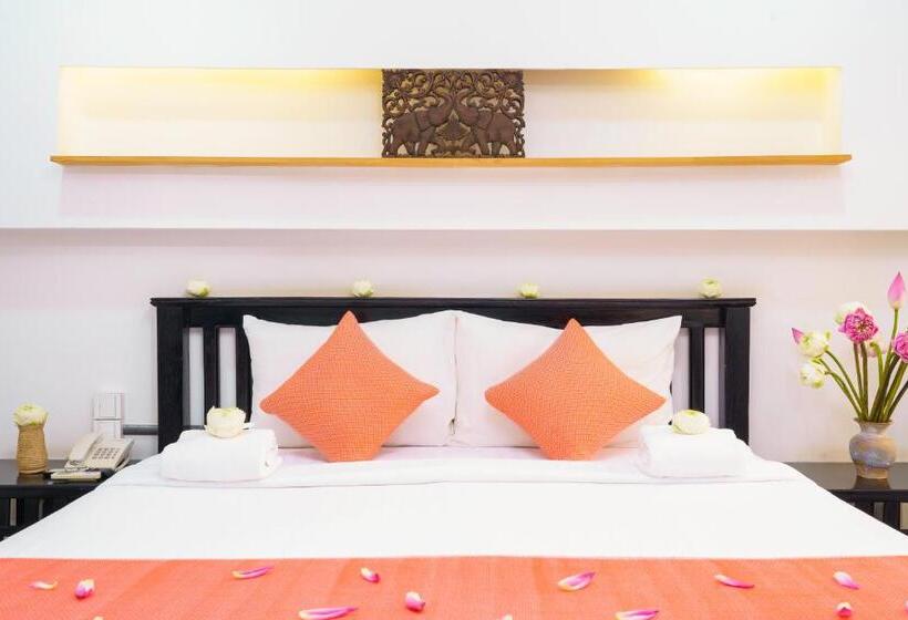 اتاق سوپریور, G&z Urban