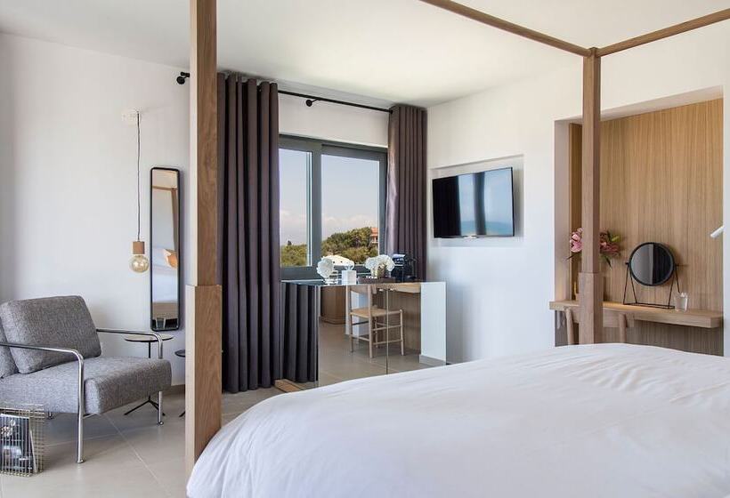 オーシャンビュージュニアスイート, Lena Mare Boutique