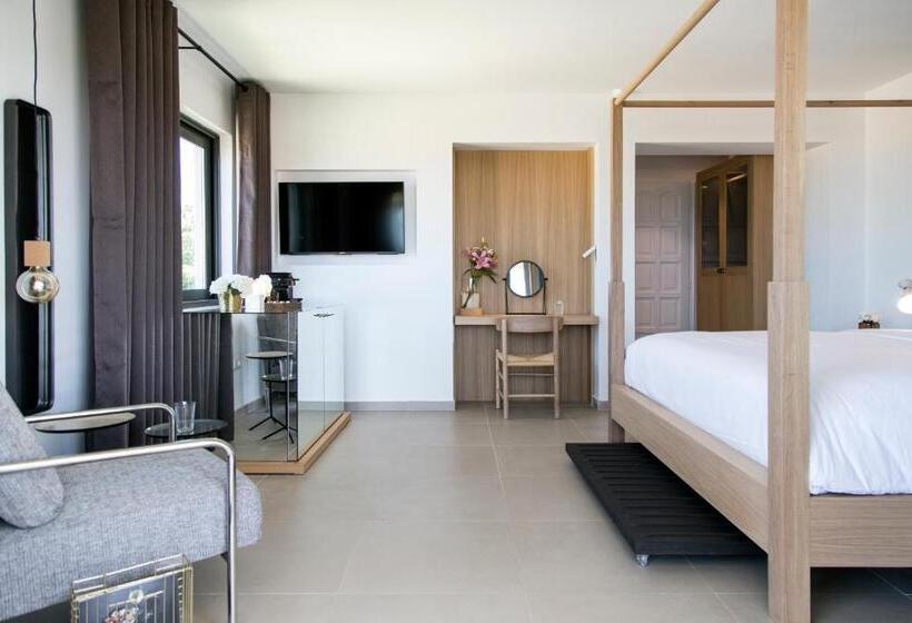 オーシャンビュージュニアスイート, Lena Mare Boutique