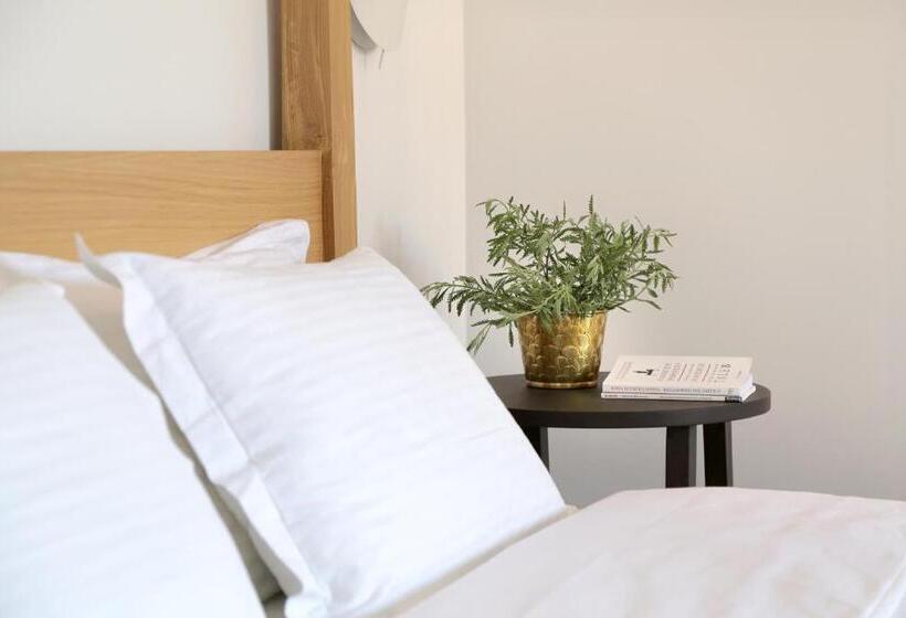 자쿠지 스위트, Lena Mare Boutique