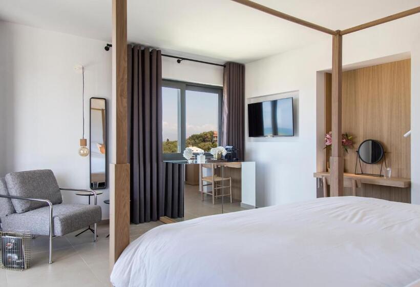 オーシャンビュージュニアスイート, Lena Mare Boutique