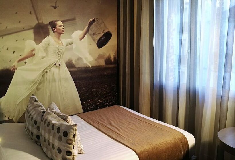 غرفة قياسية, Nyx Hôtel Indépendant