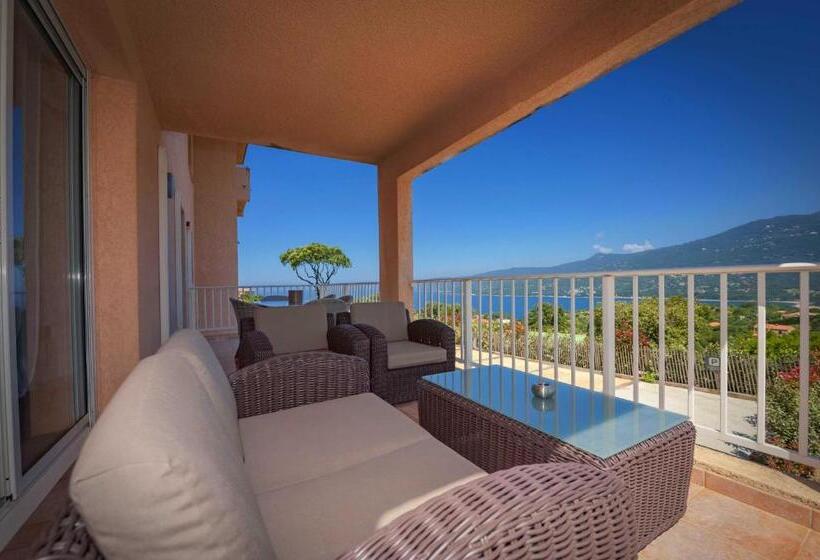 Superior 2-bedroom flat with sea view, Résidence & Hôtel Aria Marina