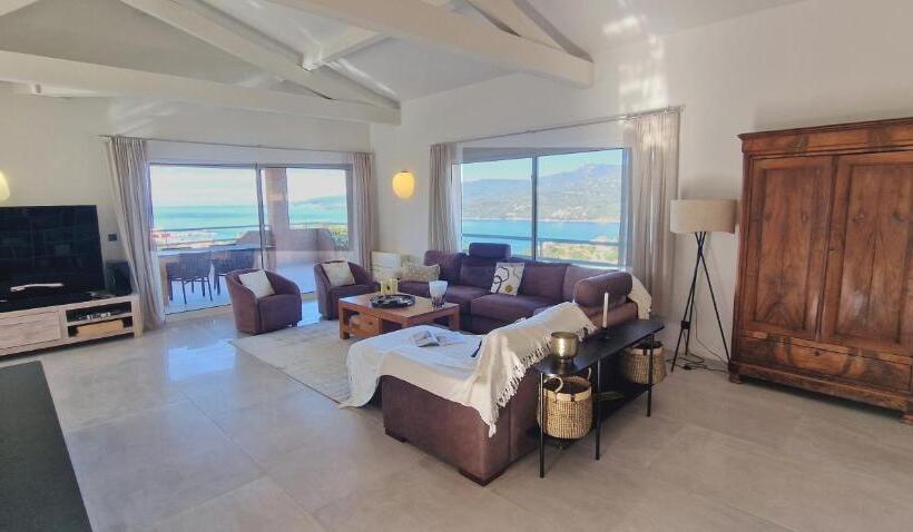 デラックススイートの３ベッドルーム, Résidence & Hôtel Aria Marina