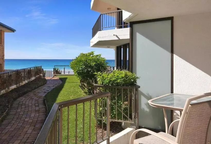 庭の見える１ベッドルームアパートメント, Spindrift On The Beach   Absolute Beachfront
