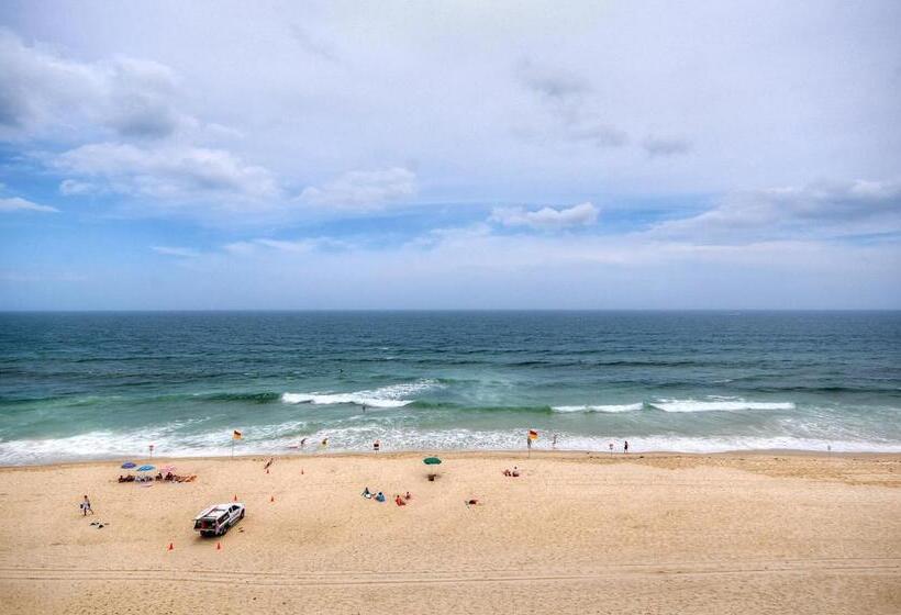 Апартаменты 3 Спальни, Spindrift On The Beach Absolute Beachfront