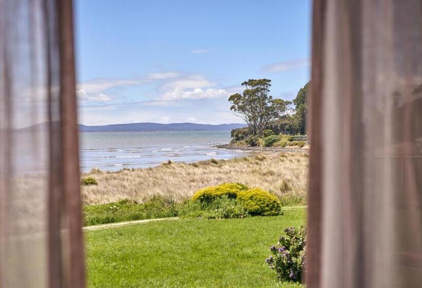 اتاق لوکس, The Waterloo