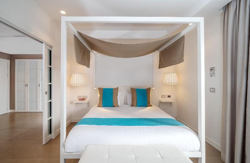 اتاق استاندارد سه نفره, Travelodge Pattaya