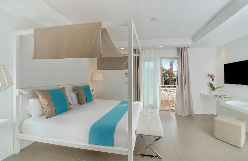 اتاق استاندارد سه نفره, Travelodge Pattaya