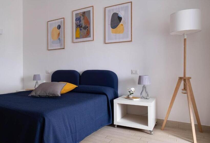 海景标准间带阳台, Villa Penelope