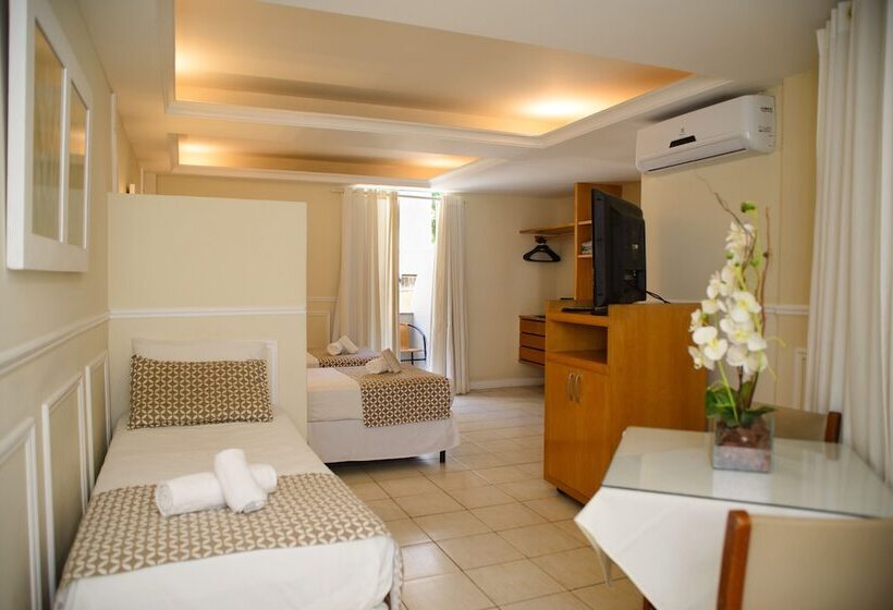 Номер Стандарт Трехместный, Village Icarai