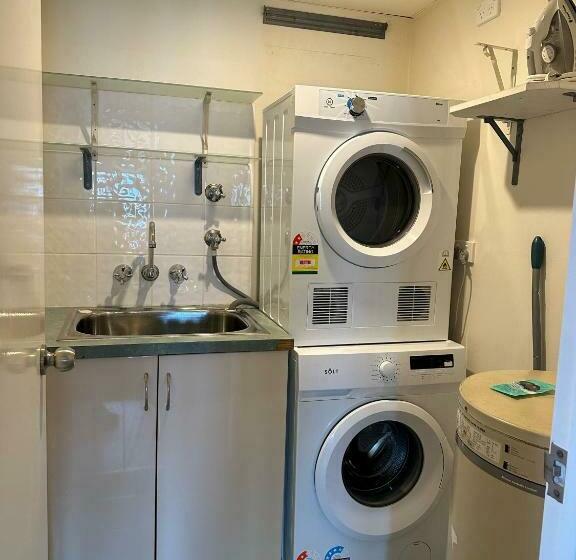 شقة إقتصادية غرفة واحد, Zenith Ocean Front Apartments