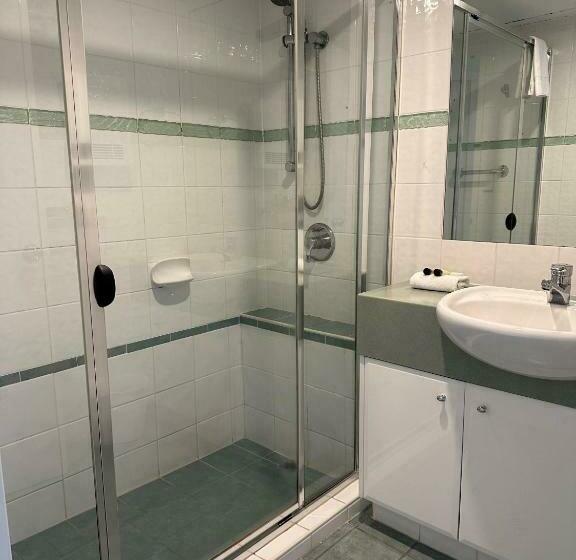 침실 2개 아파트, Zenith Ocean Front Apartments