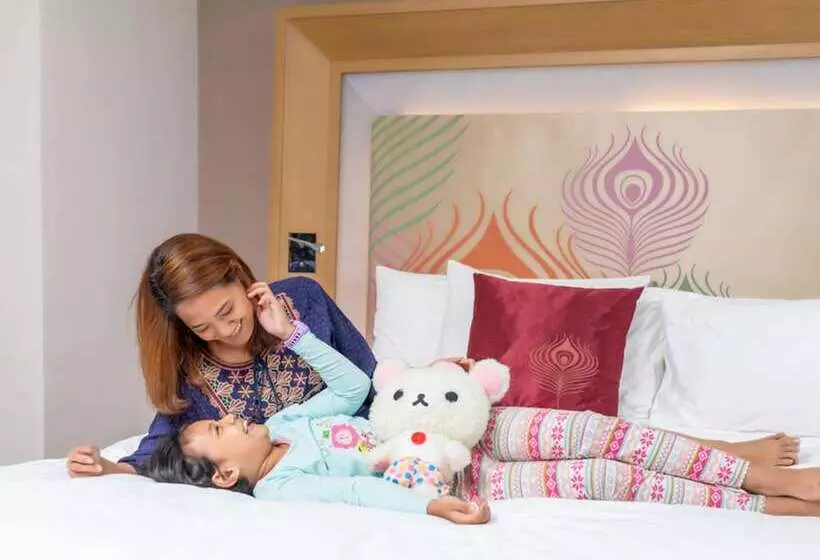 Deluxe Zimmer, Novotel Yangon Max