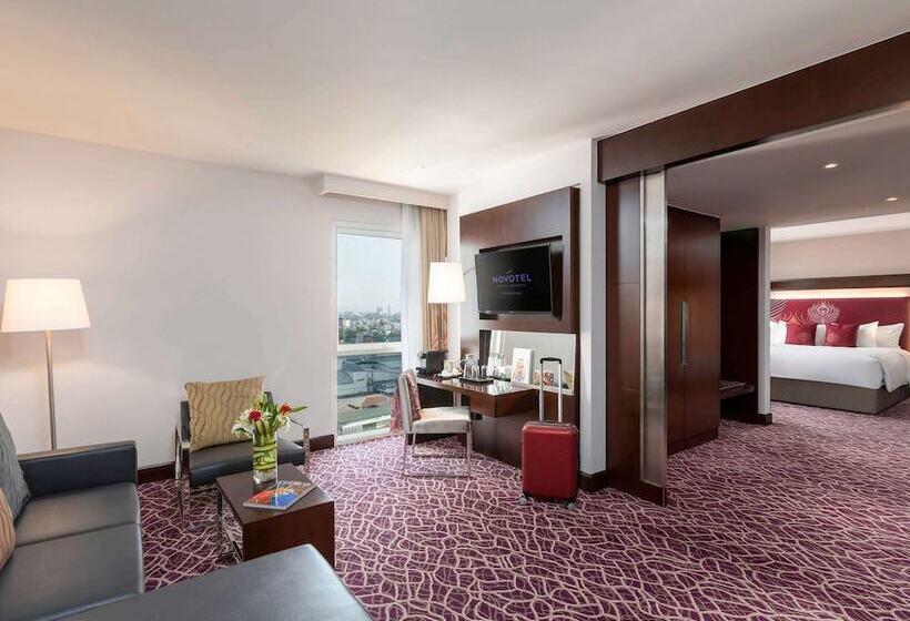 سوییت اجرایی, Novotel Yangon Max