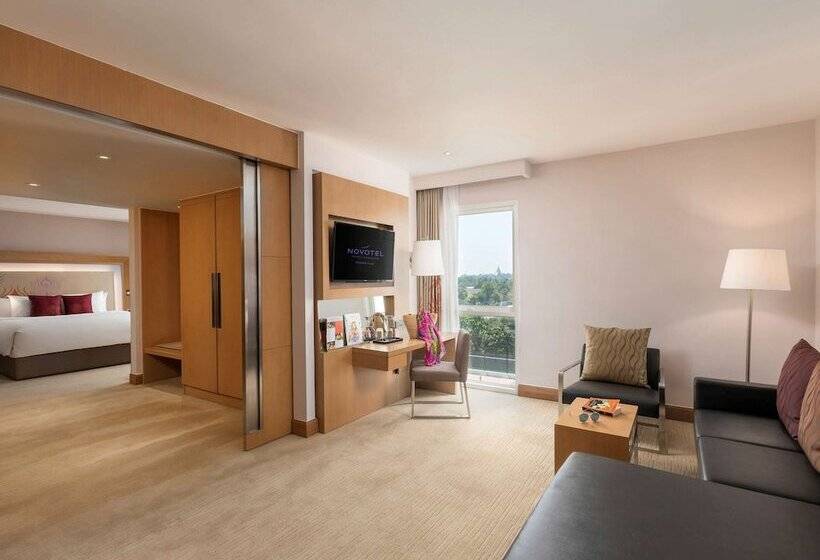 سوییت لوکس, Novotel Yangon Max