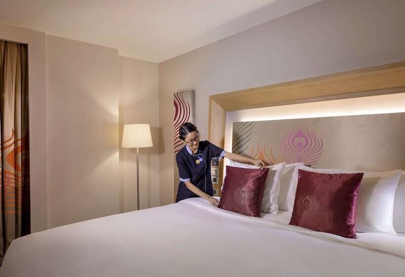 اتاق سوپریور, Novotel Yangon Max