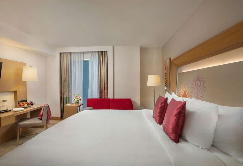 اتاق سوپریور, Novotel Yangon Max