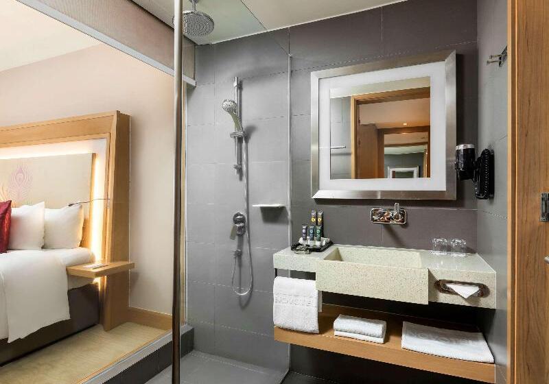 اتاق لوکس, Novotel Yangon Max