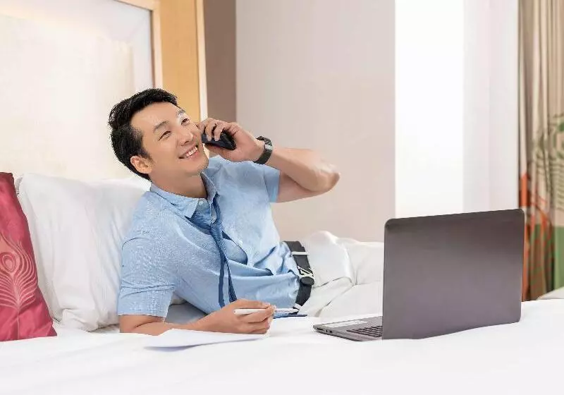 Deluxe Zimmer, Novotel Yangon Max