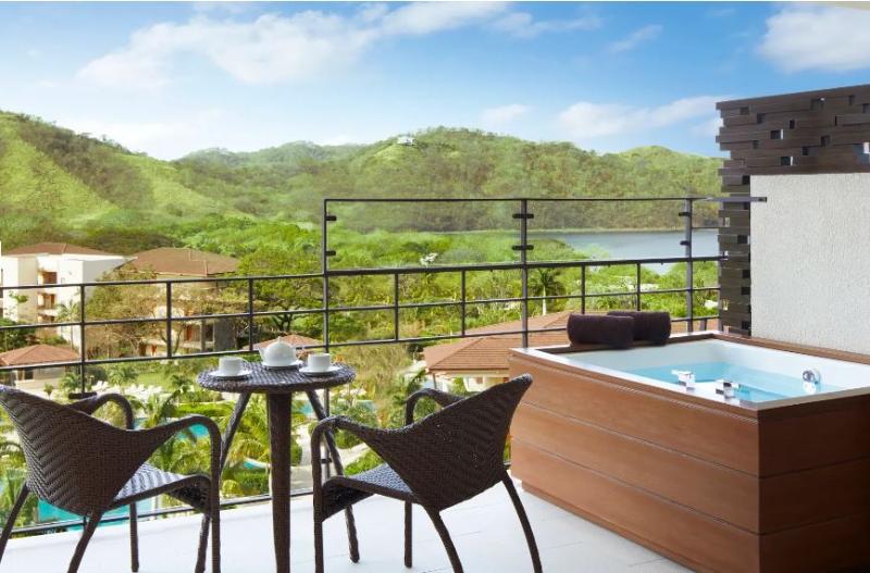 جناح جونيور سرير كينج, Dreams Las Mareas All Inclusive