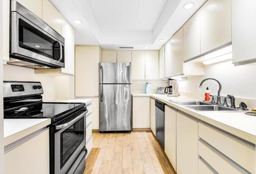 דירת שני חדרים, Serenity Now