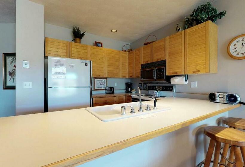 Апартаменты 1 Спальня, East Bay 6