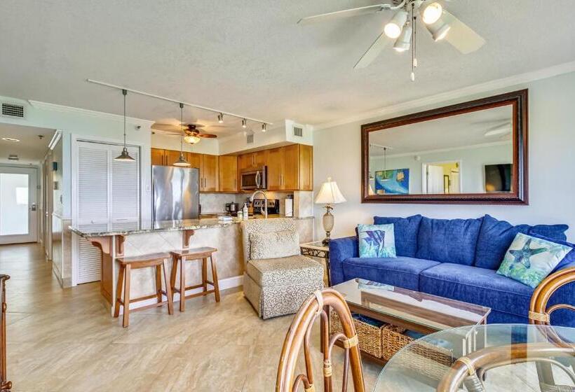 شقة غرفتين, Oceanside Retreat