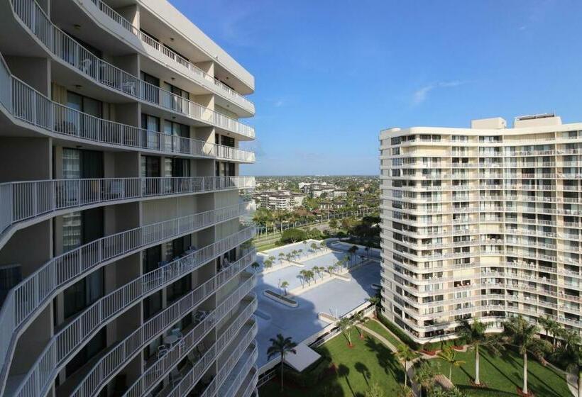 شقة غرفتين, Seaview Court