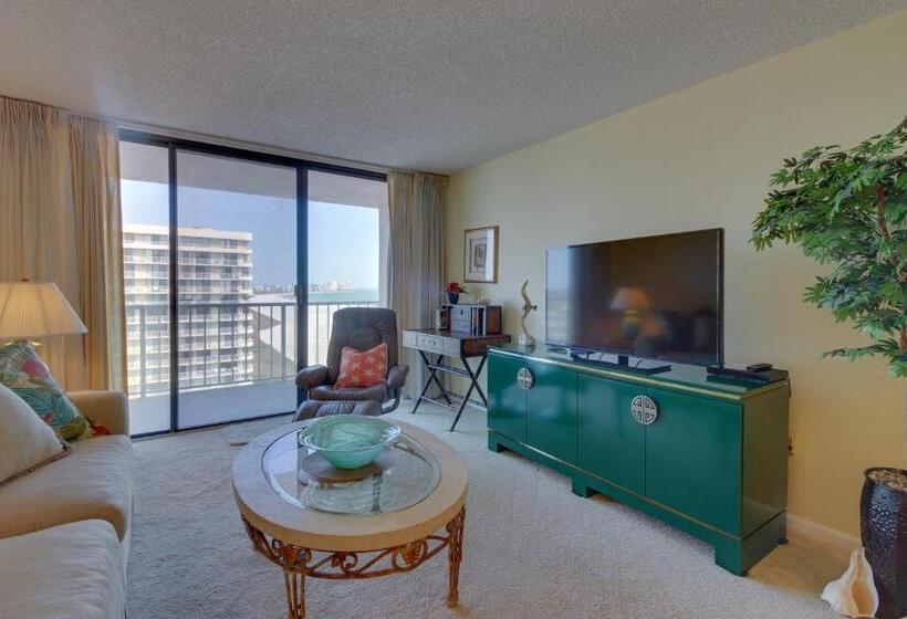 شقة غرفتين, Seaview Court