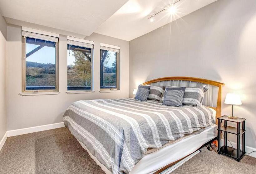 침실 1개 아파트, Cozy Crestview Condo