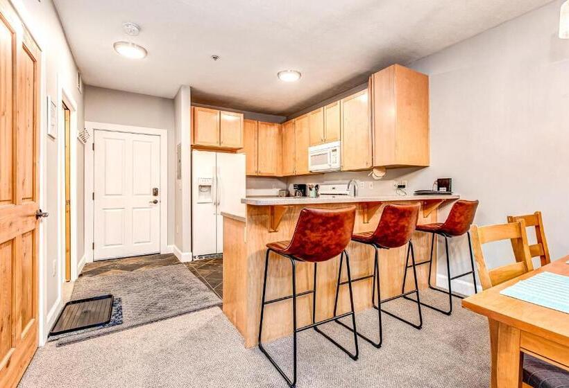 침실 1개 아파트, Cozy Crestview Condo